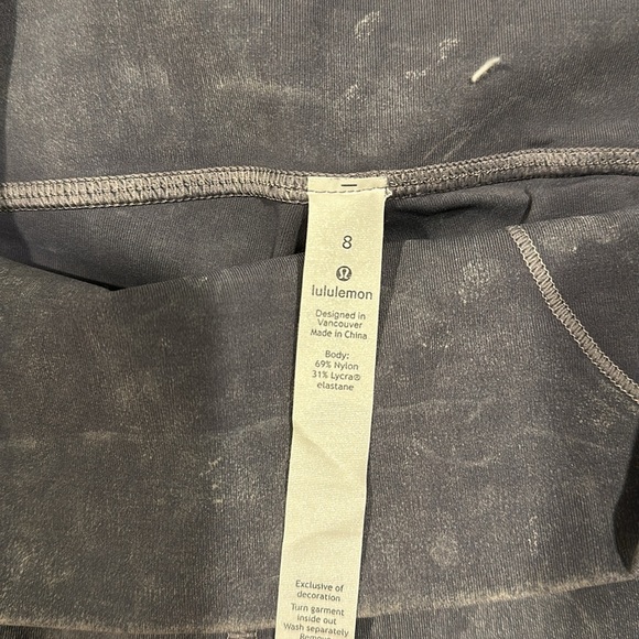 Lululemon leggings wunder under - Picture 3 of 4